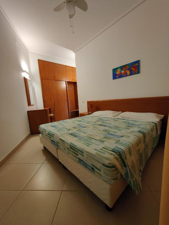 Appartamenti In Villa Polimnia Fontane Bianche Exterior photo